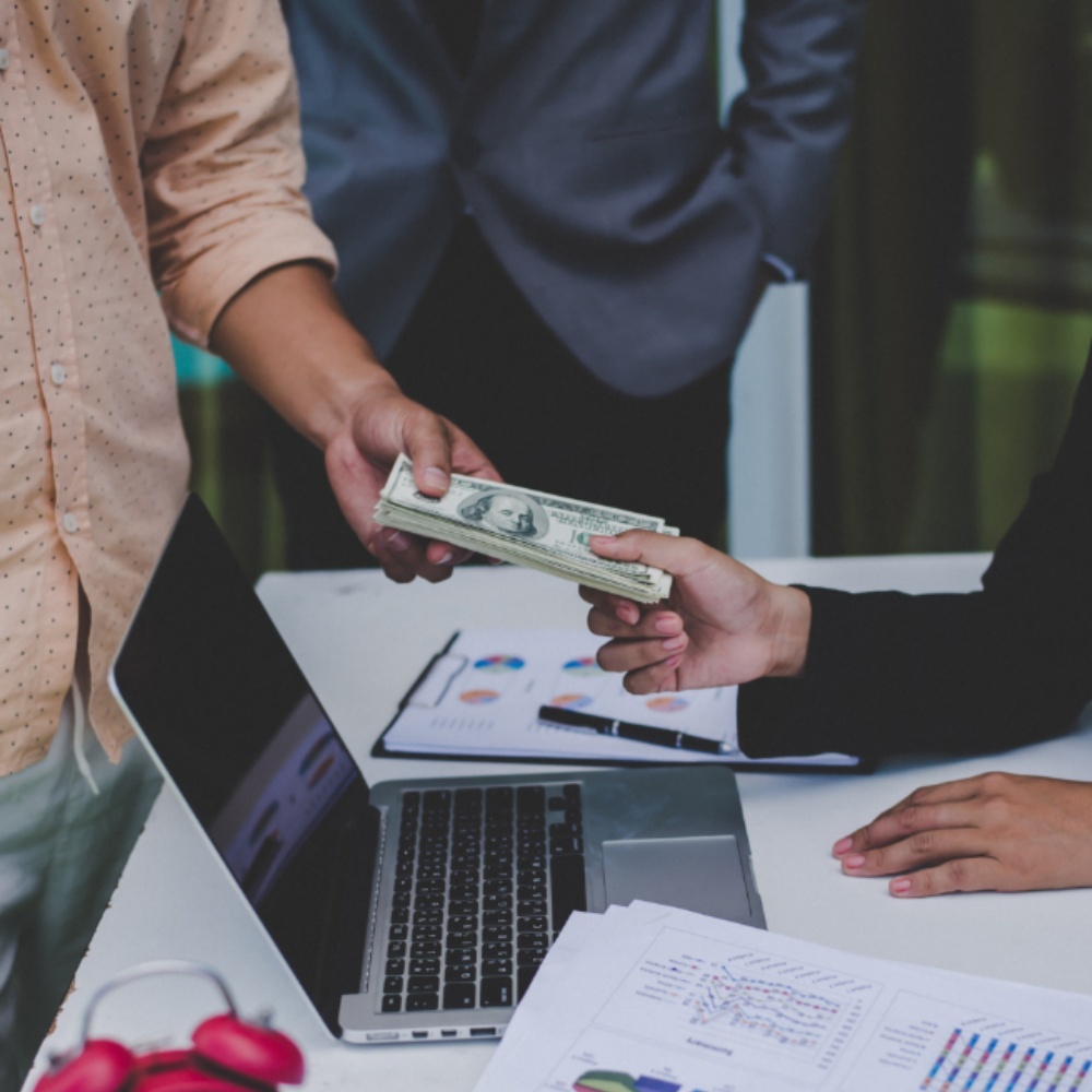 Banking & Finance