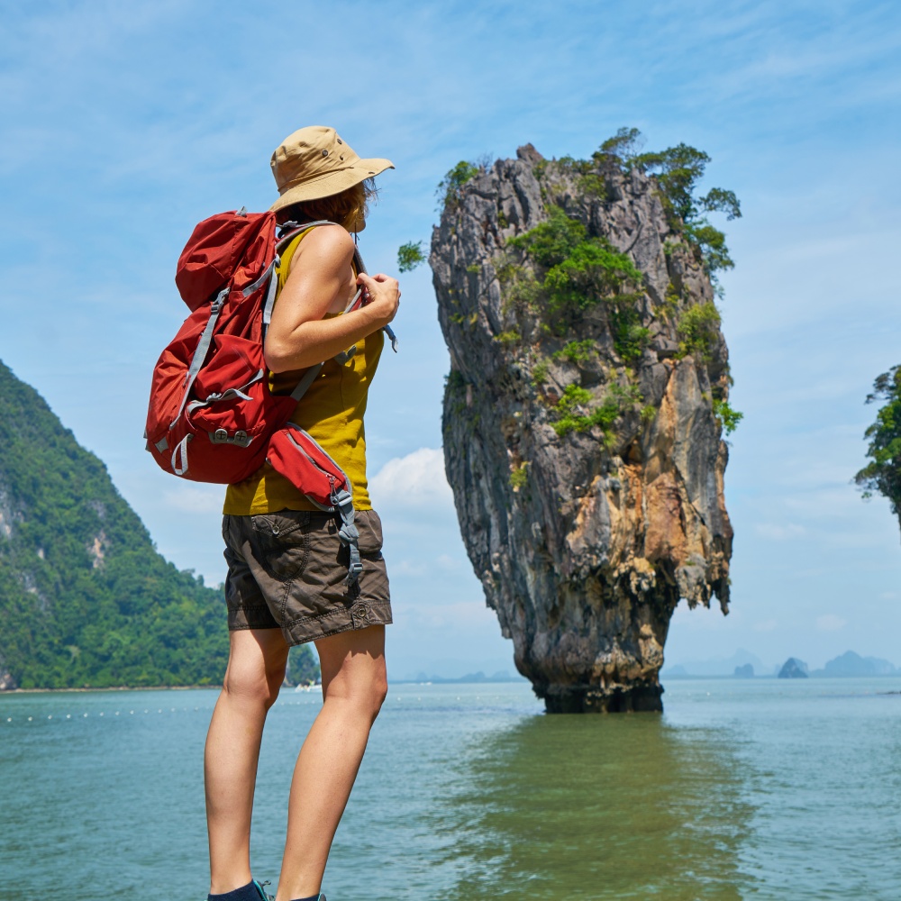 Tours & Travels 